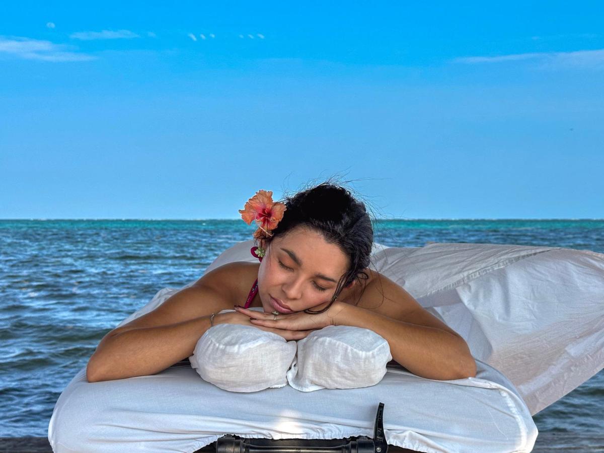 Tara Del Sol Resort San Pedro  Εξωτερικό φωτογραφία